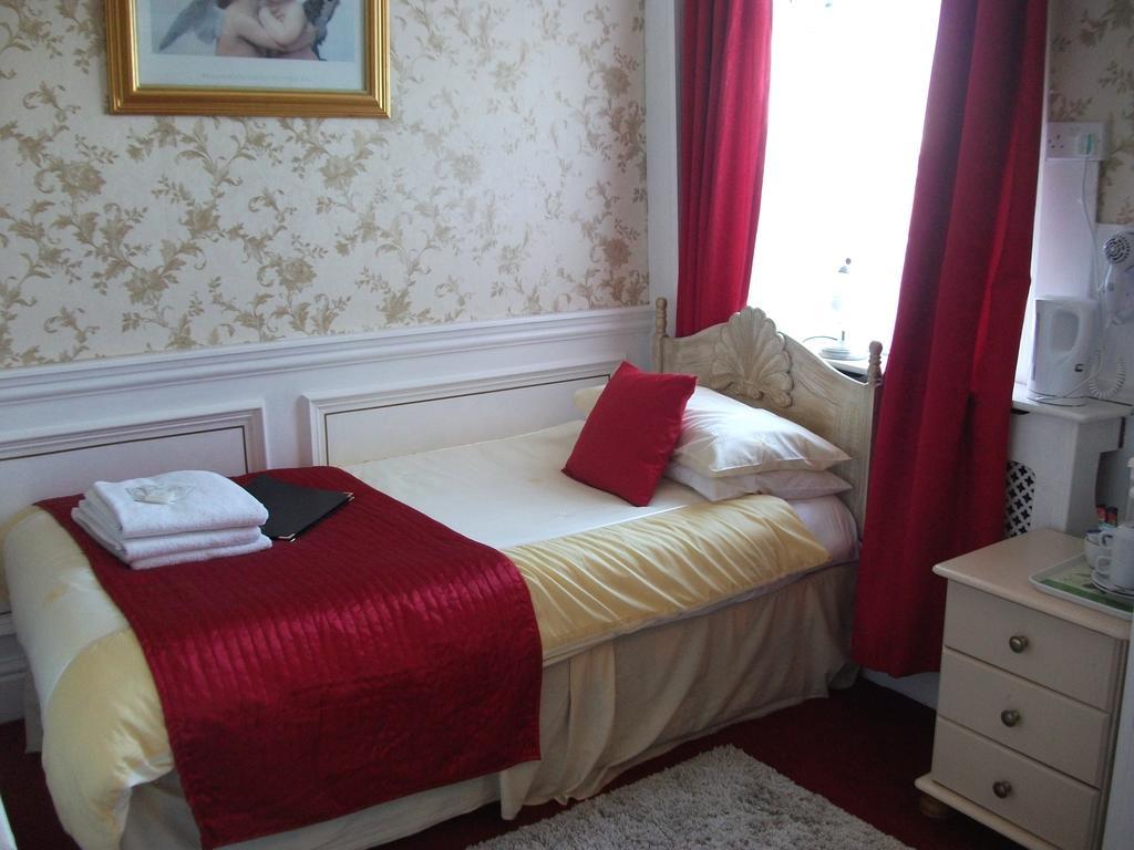 The Brema Hotel Blackpool Bilik gambar