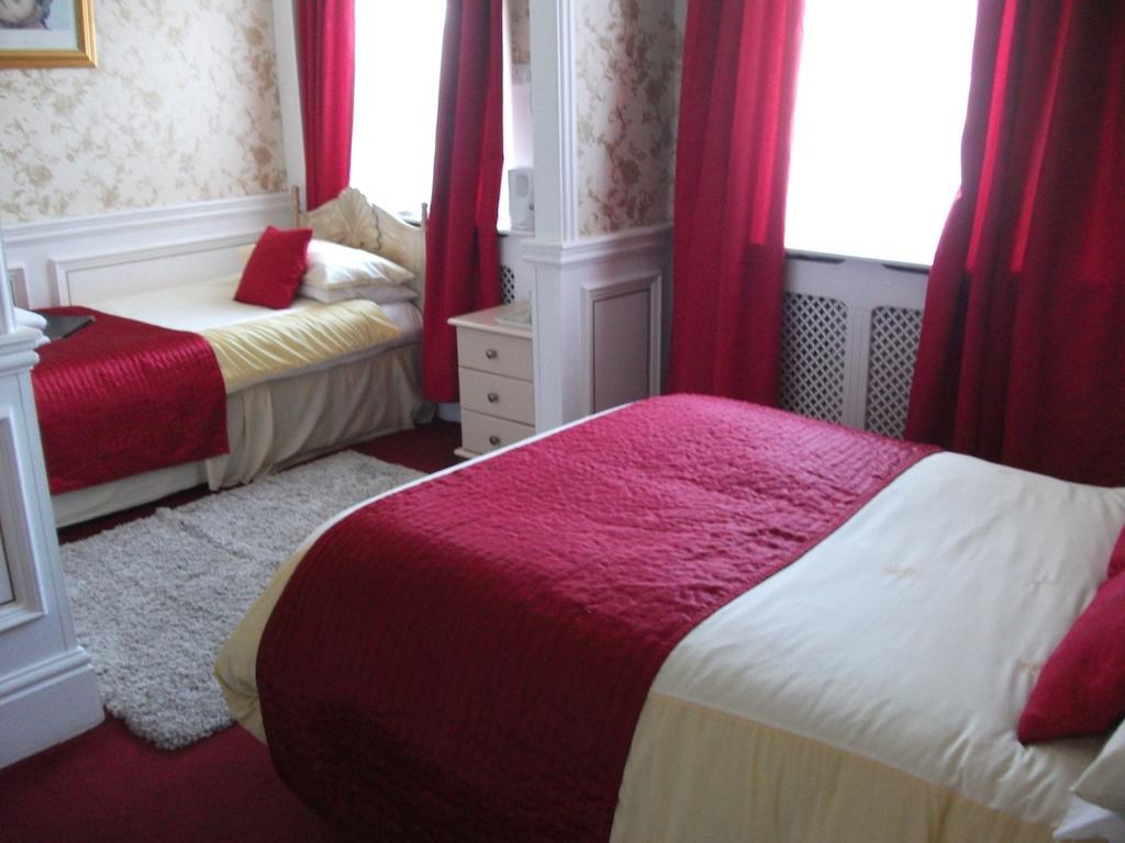 The Brema Hotel Blackpool Bilik gambar